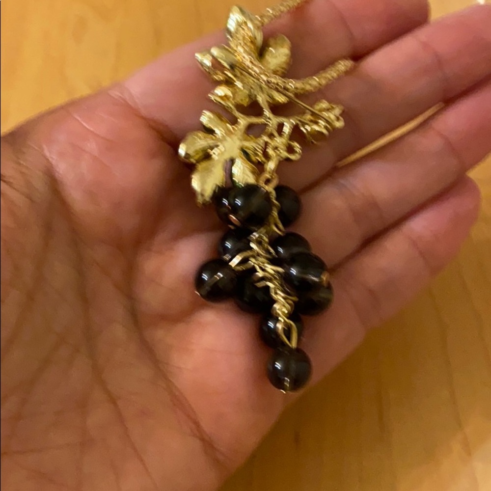 Necklace - Picture 3 of 4